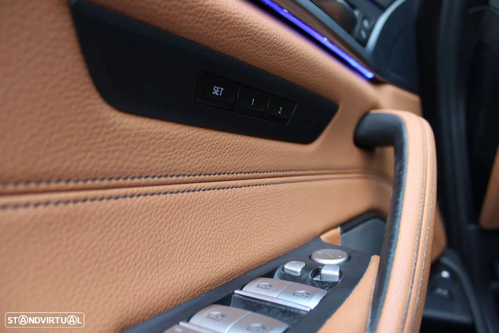BMW 530 e iPerformance Pack M - 33