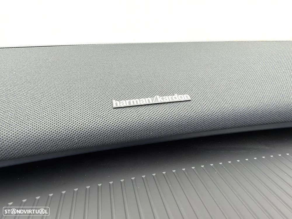 Volvo EX30 Single Motor Extended Range RWD Ultra - 29