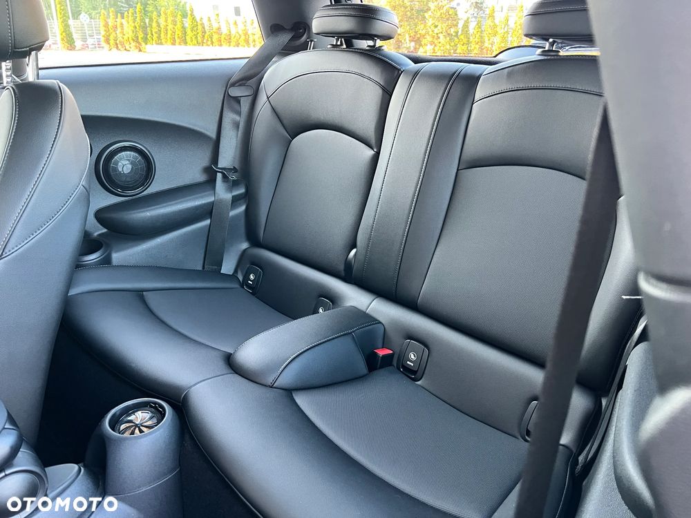 MINI Cooper S Sport-Aut - 16