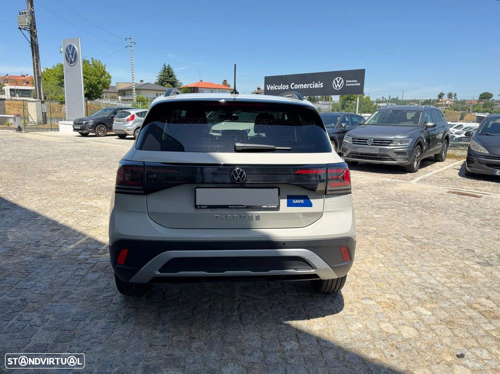 VW T-Cross 1.0 TSI Urban DSG - 6