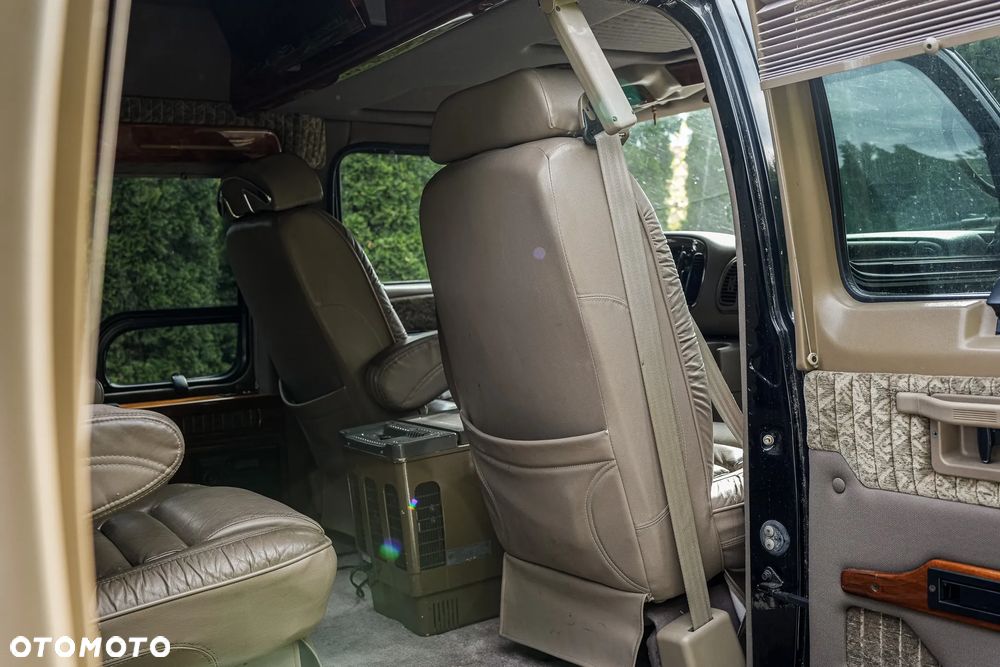 Dodge RAM VAN 1500 - 6