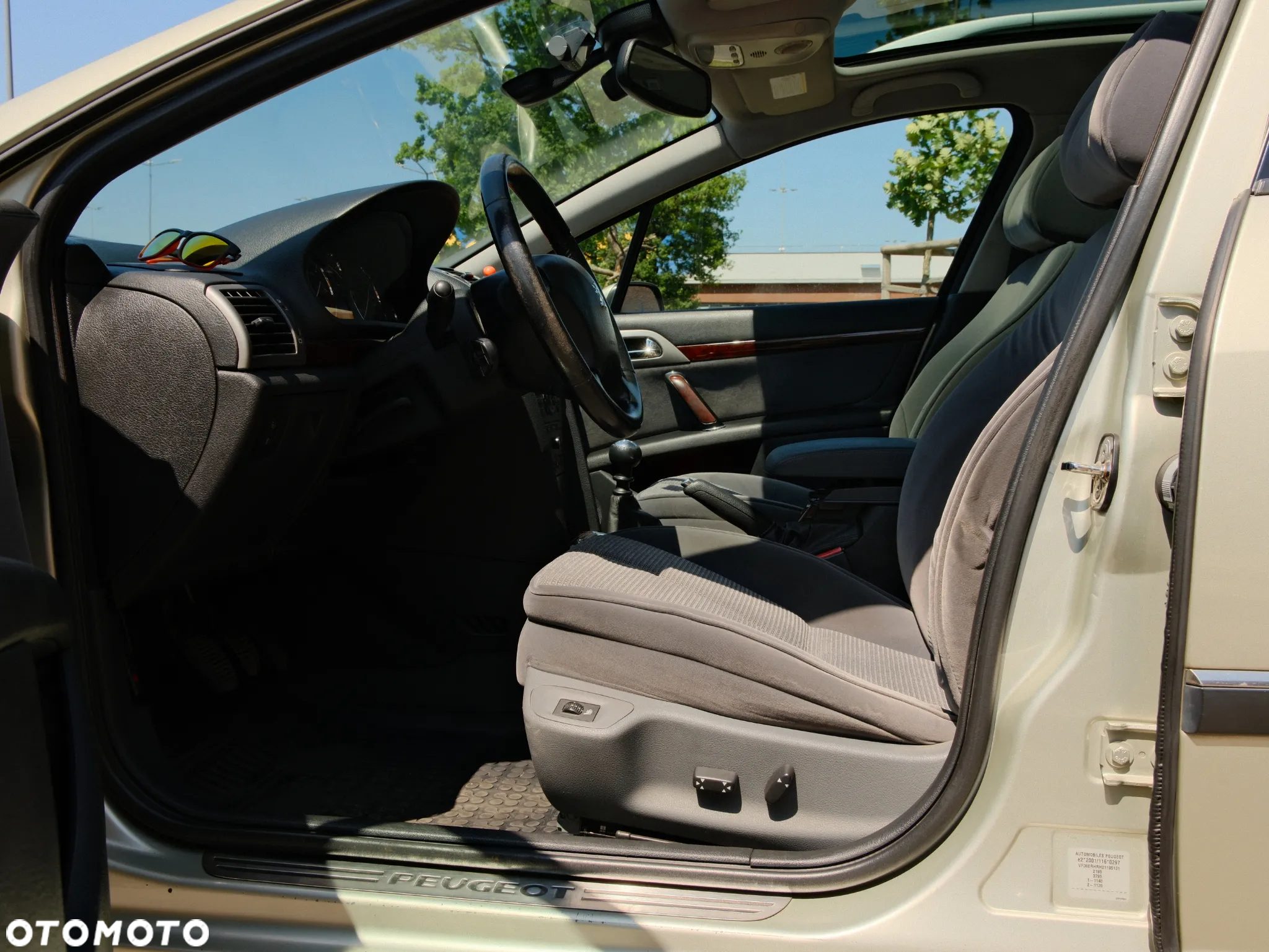 Peugeot 407 2.0 HDI ST Komfort EU3 - 30
