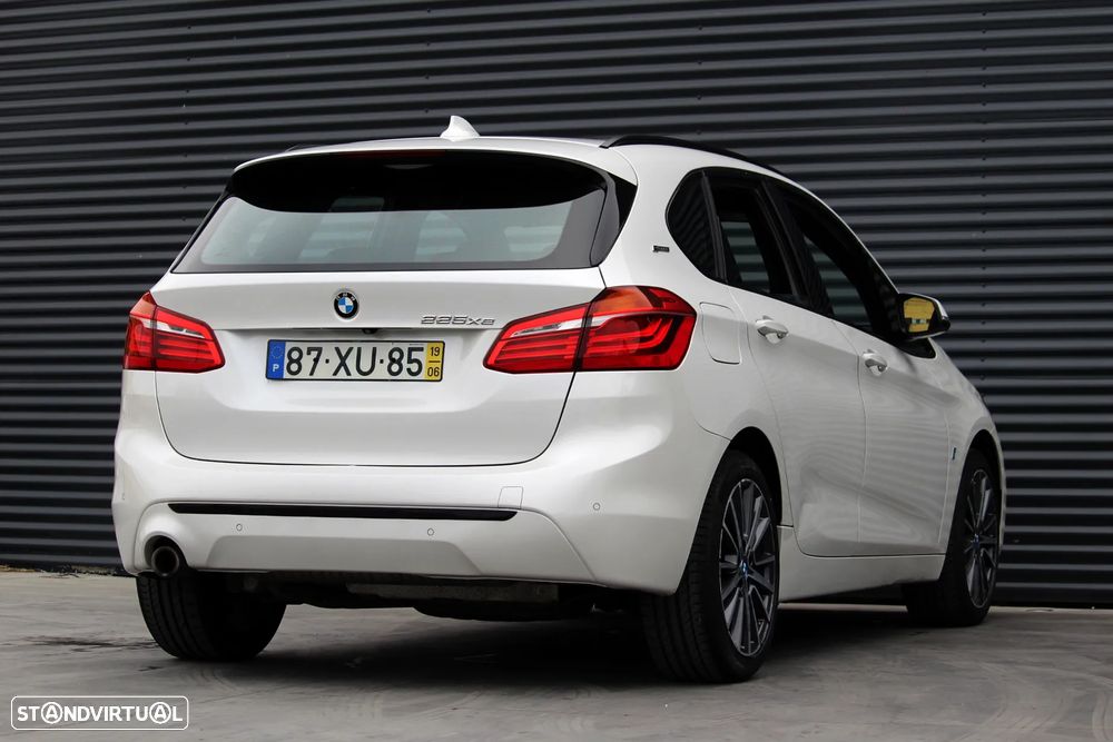 BMW 225 - 5