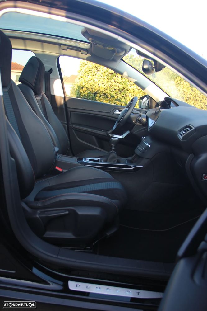 Peugeot 308 PureTech 130 GPF Stop & Start Tech Edition - 6