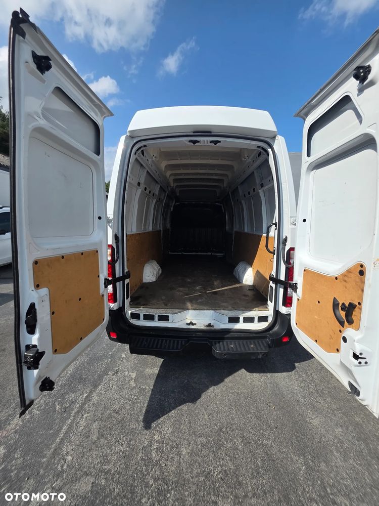 Renault Master - 25