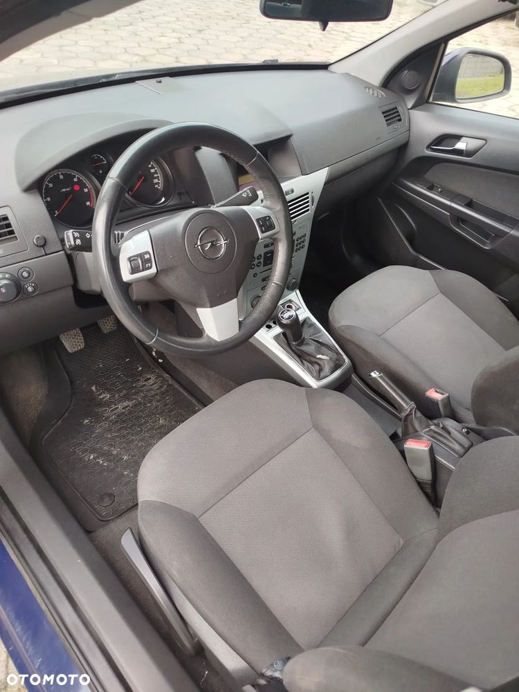 Opel Astra III 1.7 CDTI - 8