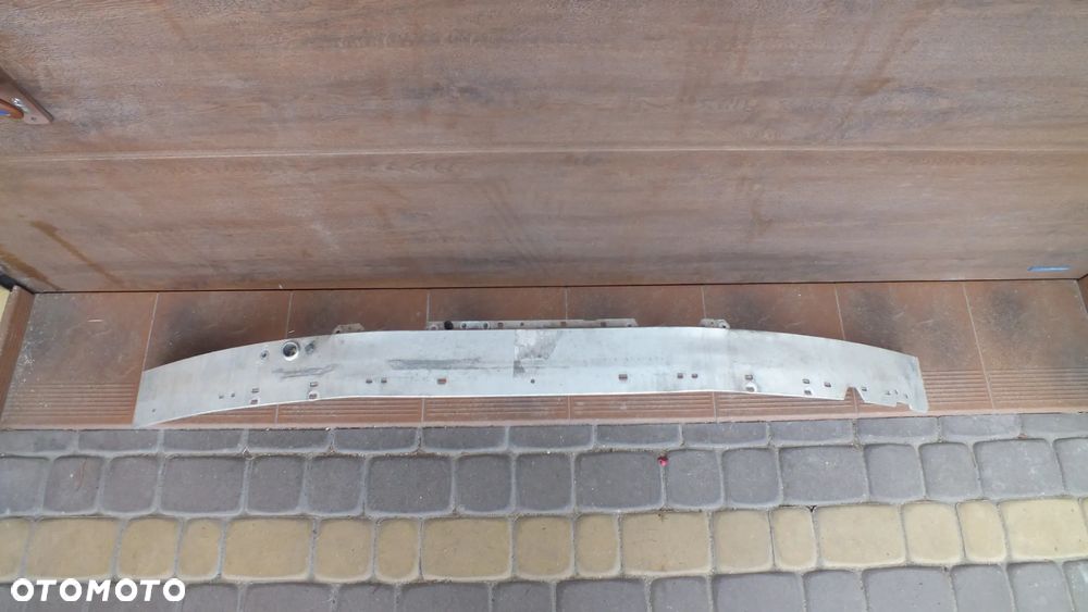 Belka zderzaka przedniego Mercedes W253 GLC - 2