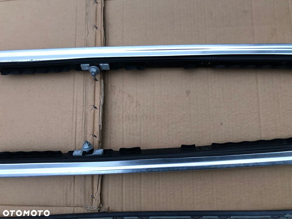 LISTWA SZYBY LEWA PRAWA RELINGI BMW F11 416 CARBONSCHWARZ - 10