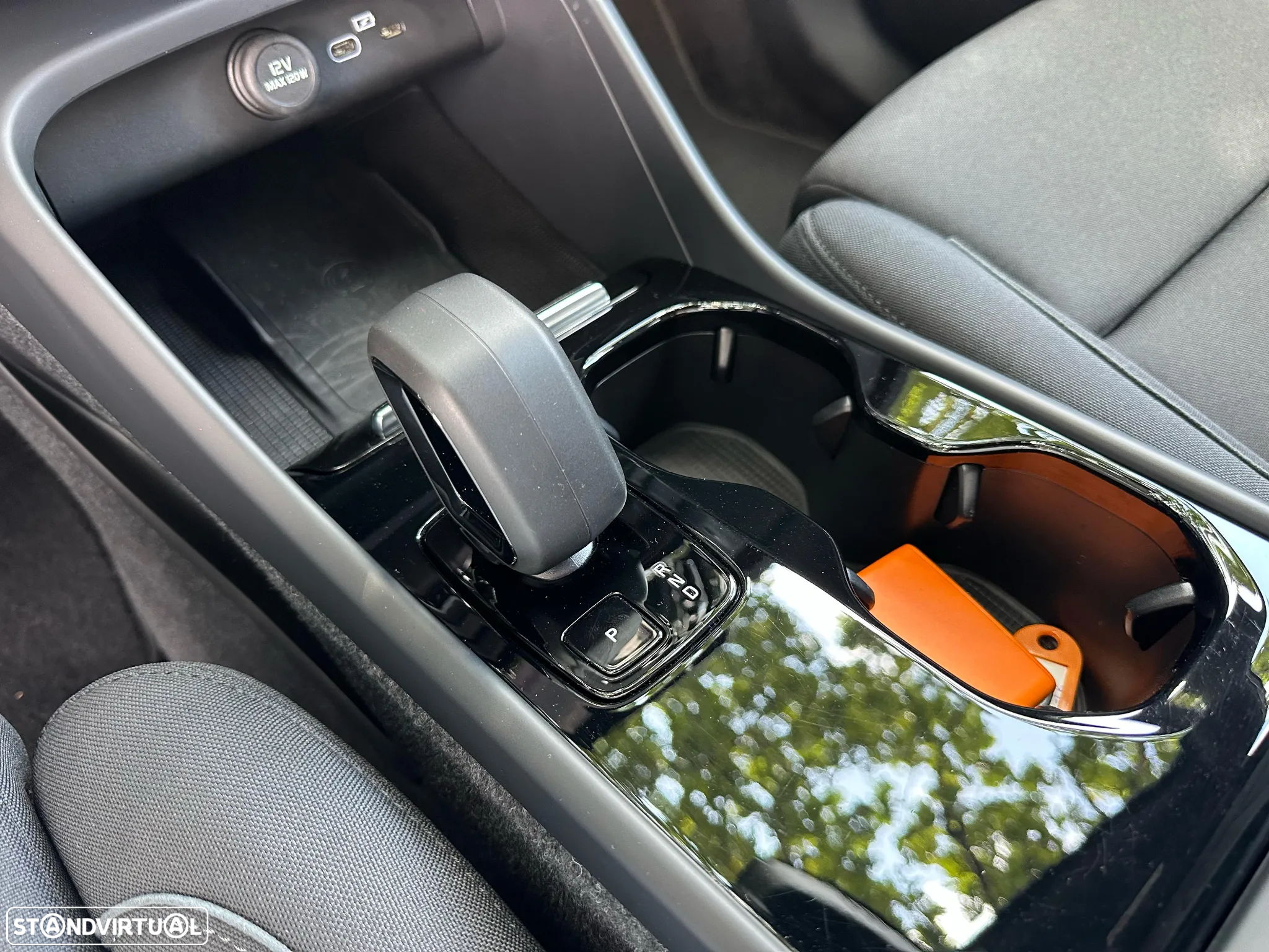 Volvo XC 40 Recharge Extended Range Plus - 21