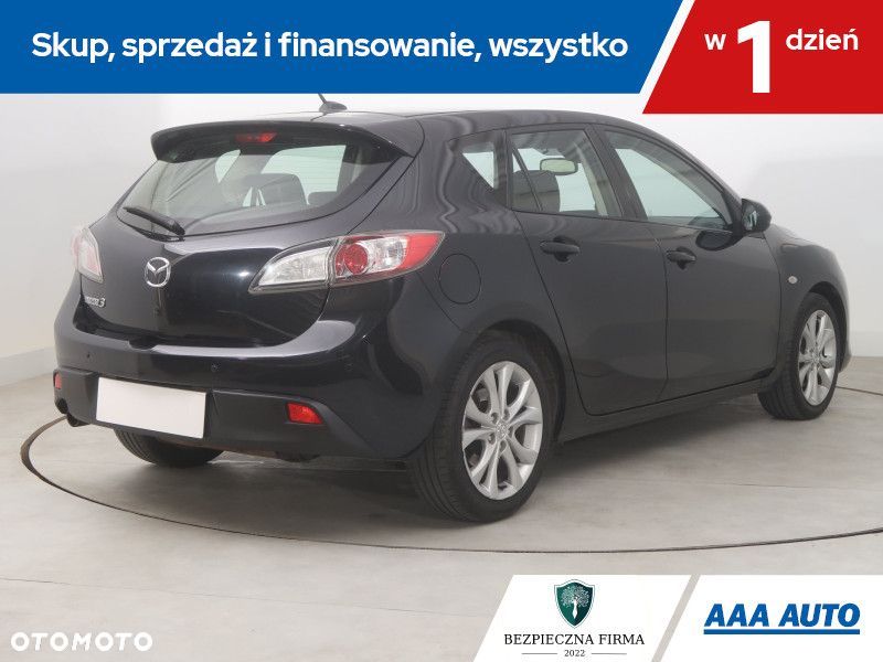 Mazda 3 - 7