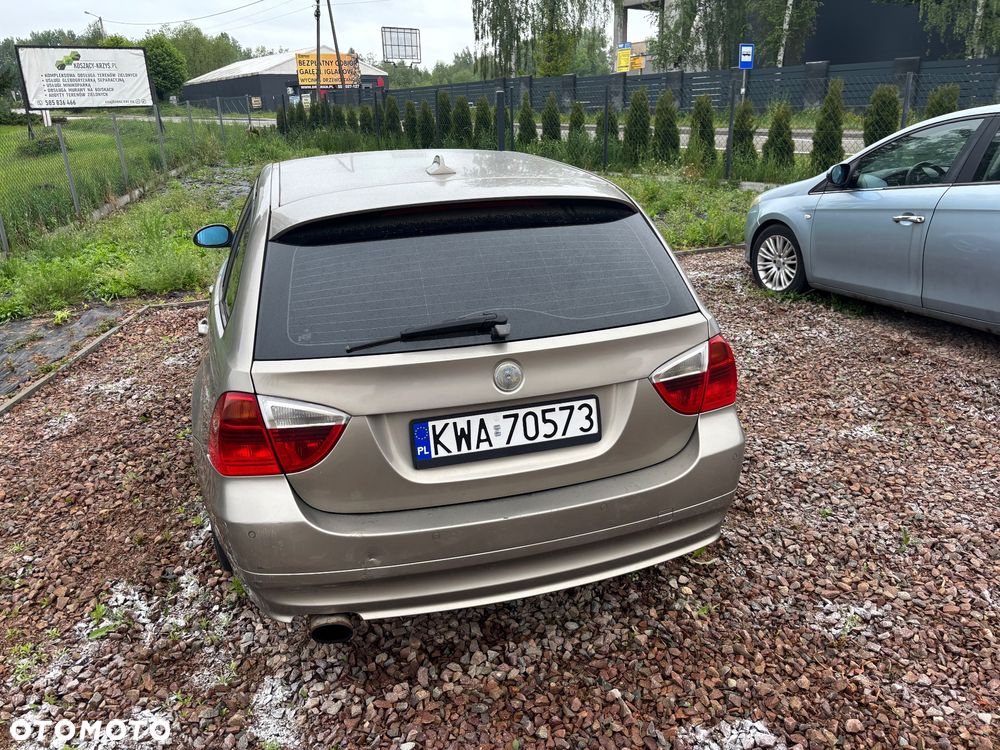 BMW Seria 3 320d - 6