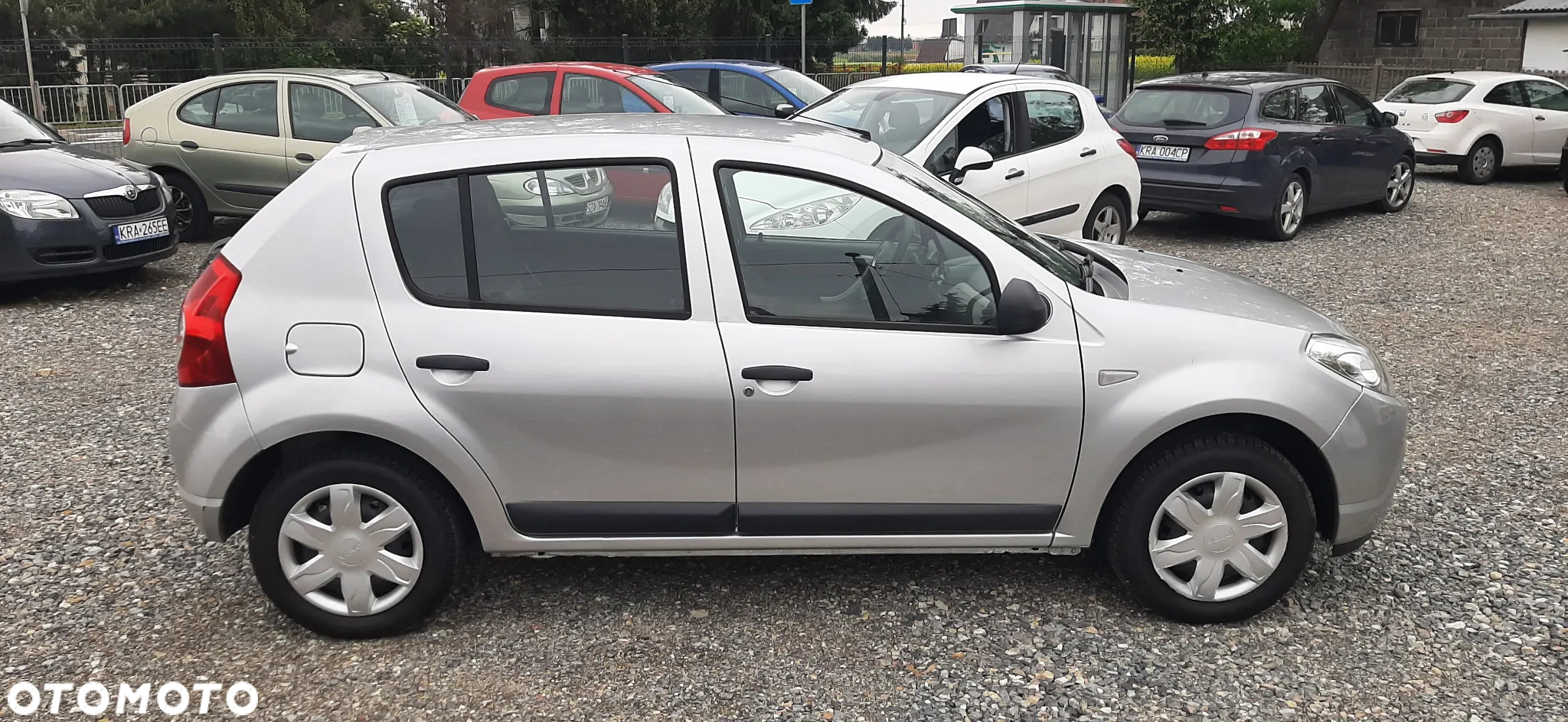 Dacia Sandero - 25
