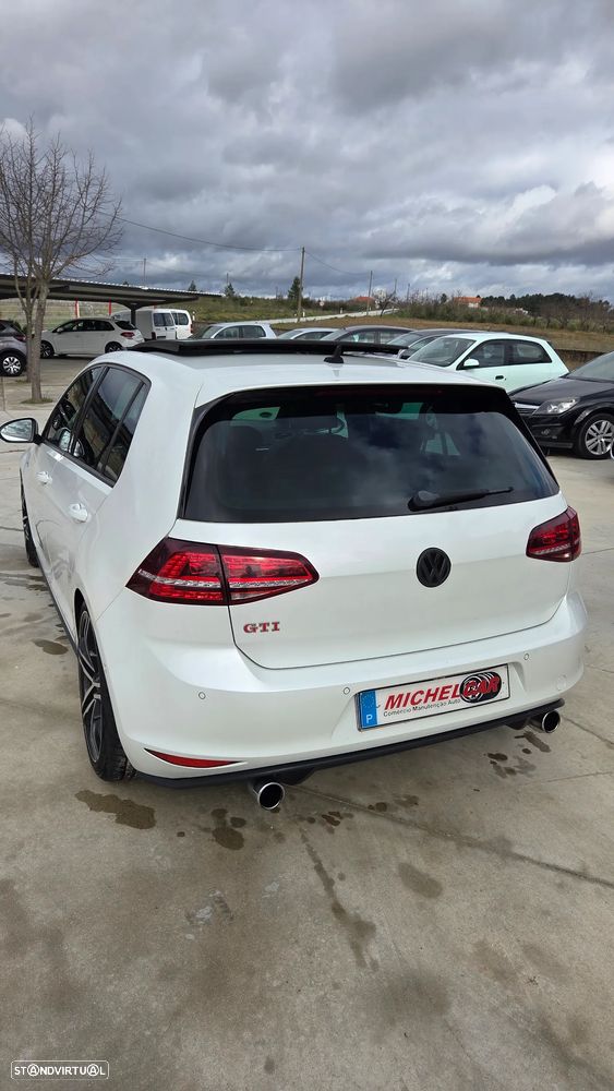 VW Golf 2.0 TSI GTI DSG Performance - 5
