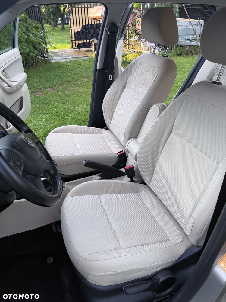 Skoda Fabia 1.6 TDI DPF Style - 6