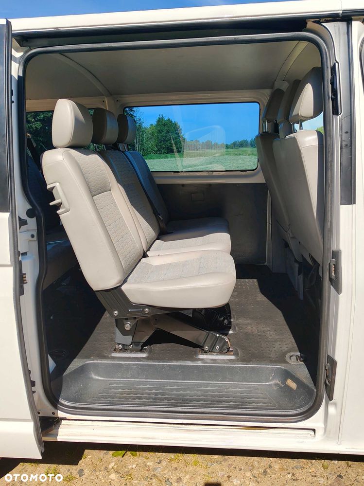 Volkswagen Transporter - 8