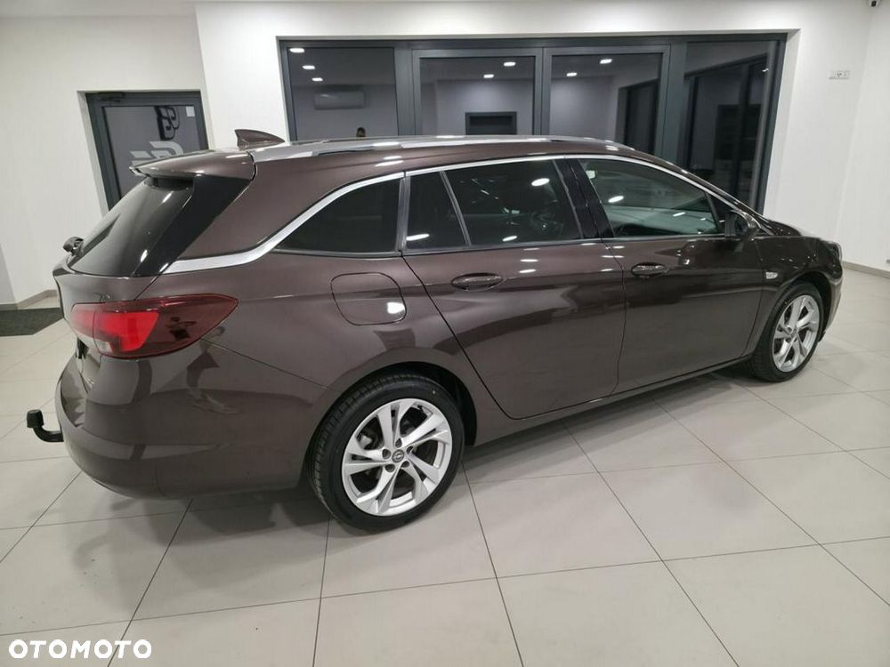 Opel Astra 1.4 Turbo Innovation - 8