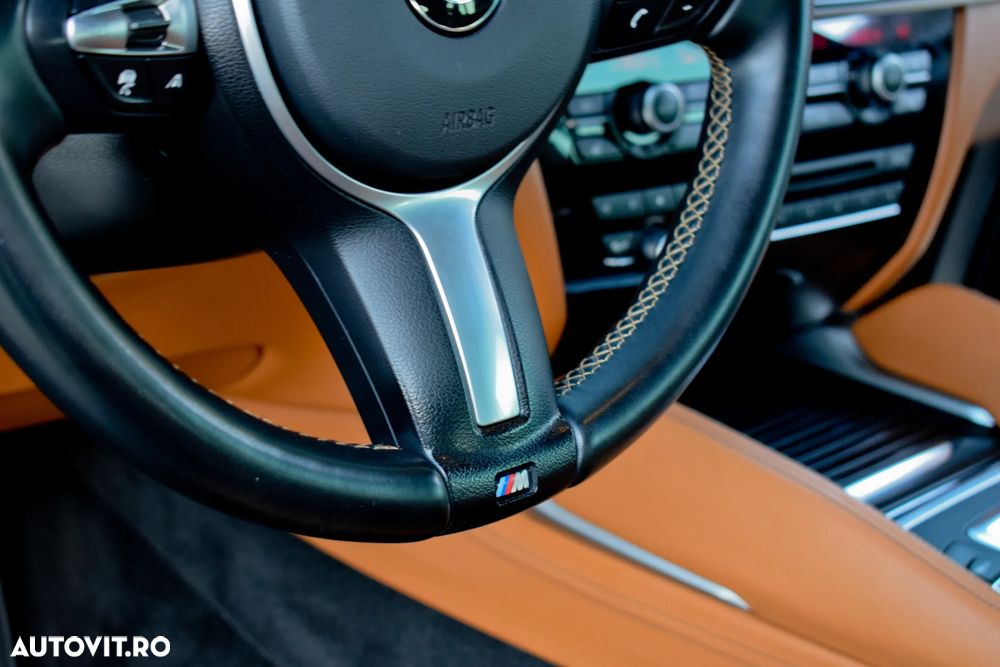 BMW X6 xDrive40d - 33