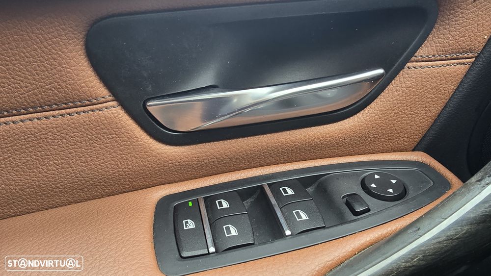 BMW 320 d ED Line Luxury Auto - 31