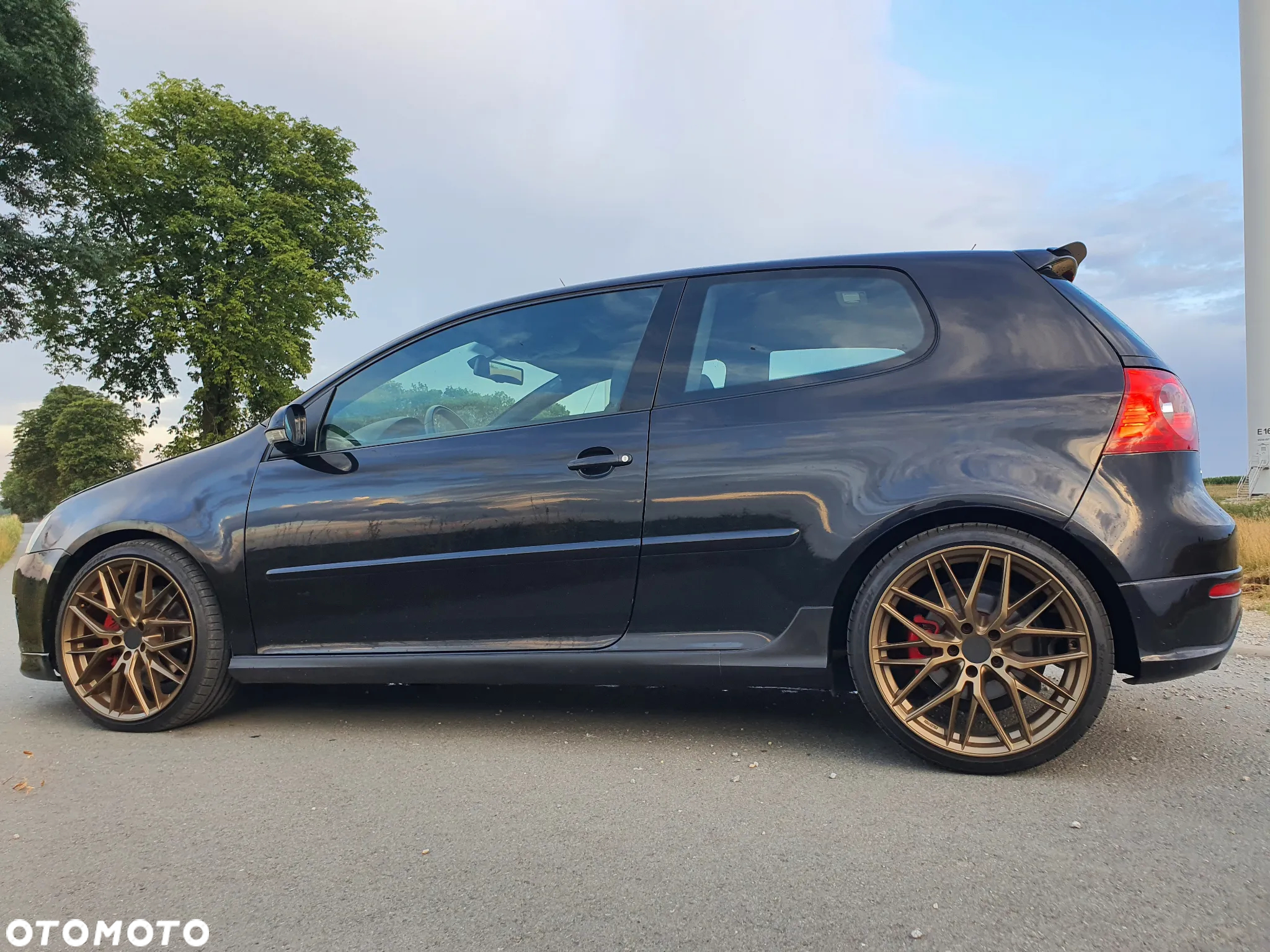 Volkswagen Golf - 8