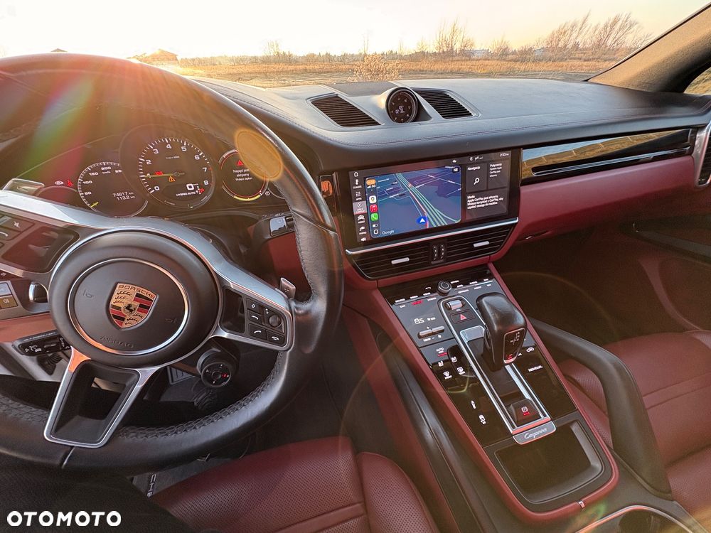 Porsche Cayenne E-Hybrid - 16