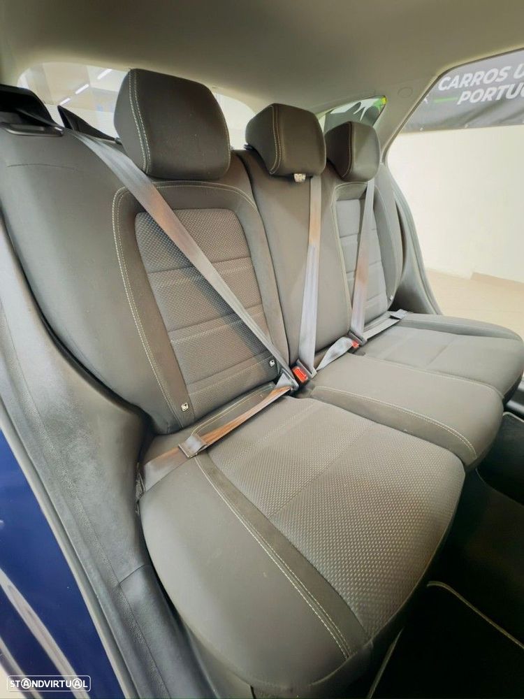 Fiat Tipo Station Wagon 1.3 M-Jet Lounge - 24