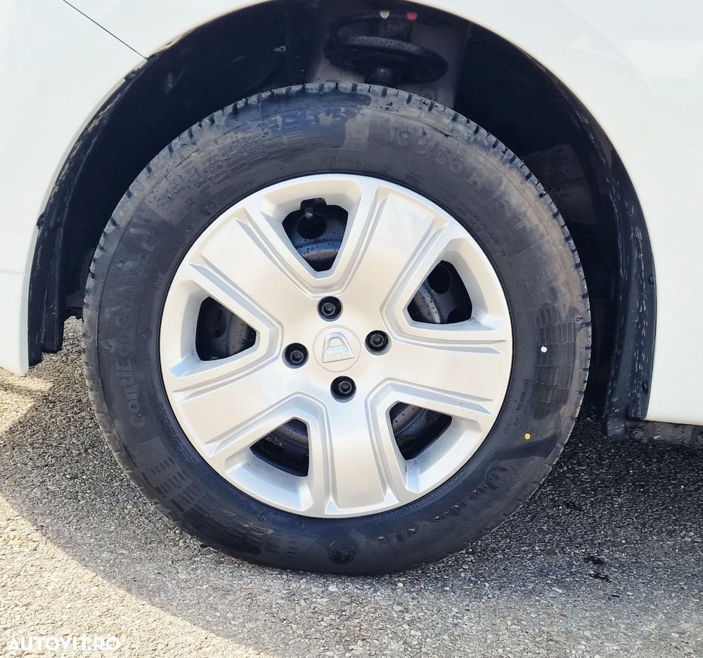 Dacia Logan 1.5 75CP Laureate - 4