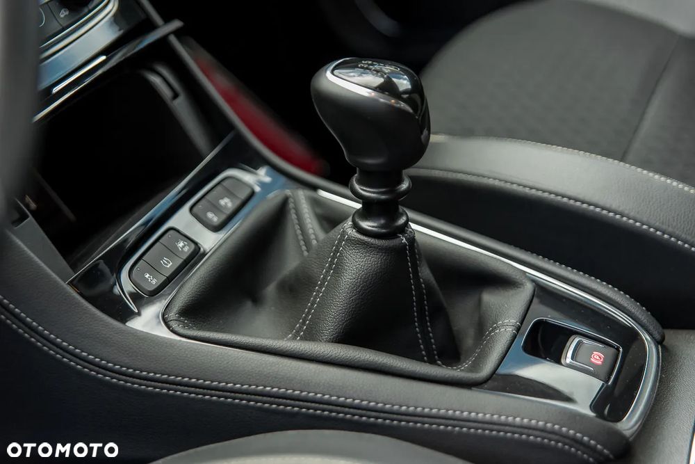 Opel Grandland X 1.2 Start/Stop Business Elegance - 19