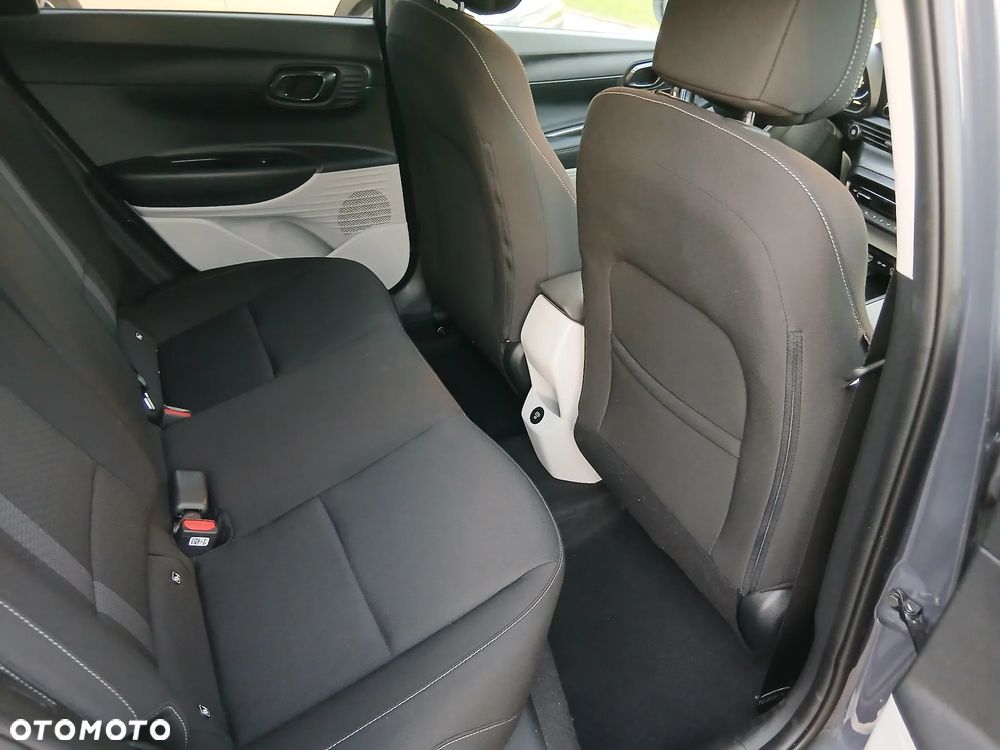 Hyundai i20 - 11