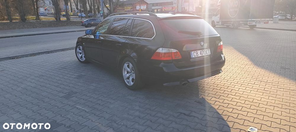 BMW Seria 5 520d - 4