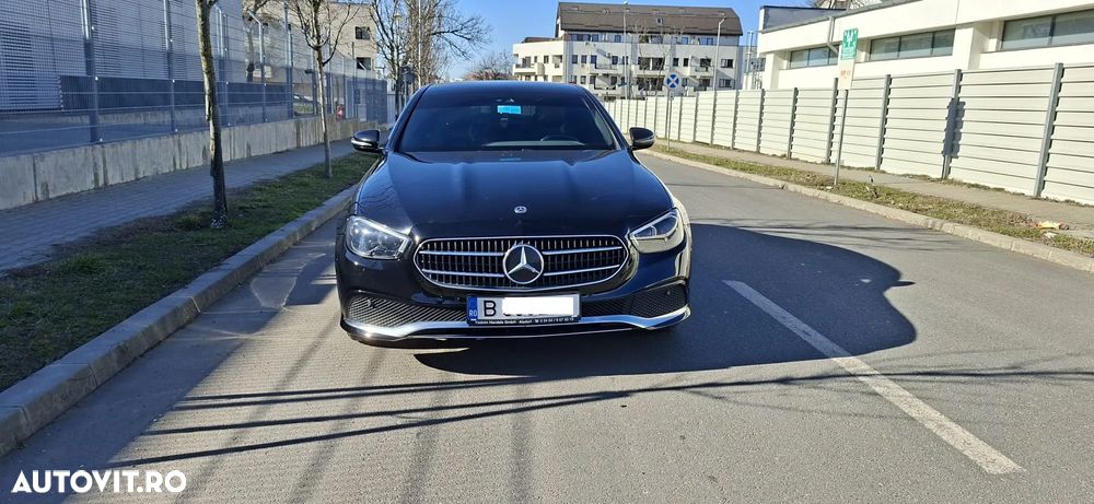 Mercedes-Benz E 220 d 9G-TRONIC Sportstyle Edition - 1