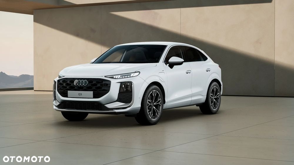 Audi Q3 e-Hybrid 200kW S tronic - 2