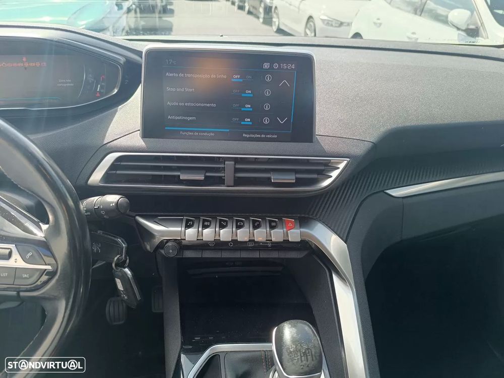 Peugeot 5008 1.2 PureTech Active Pack - 22