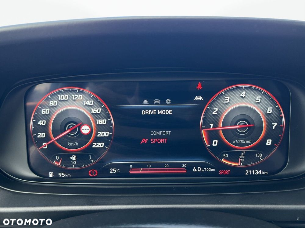 Hyundai i20 - 24