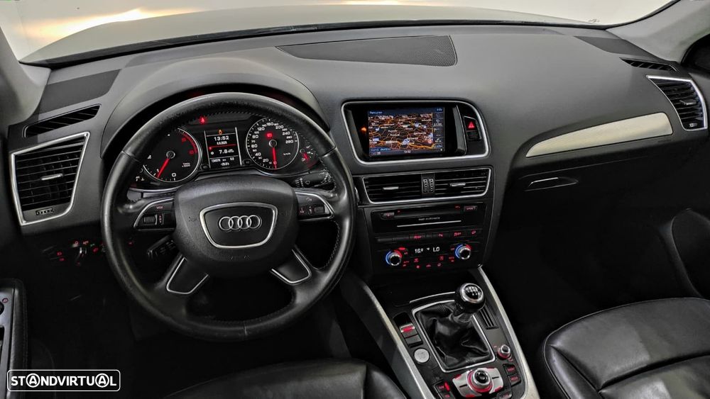 Audi Q5 2.0 TDI Sport - 9