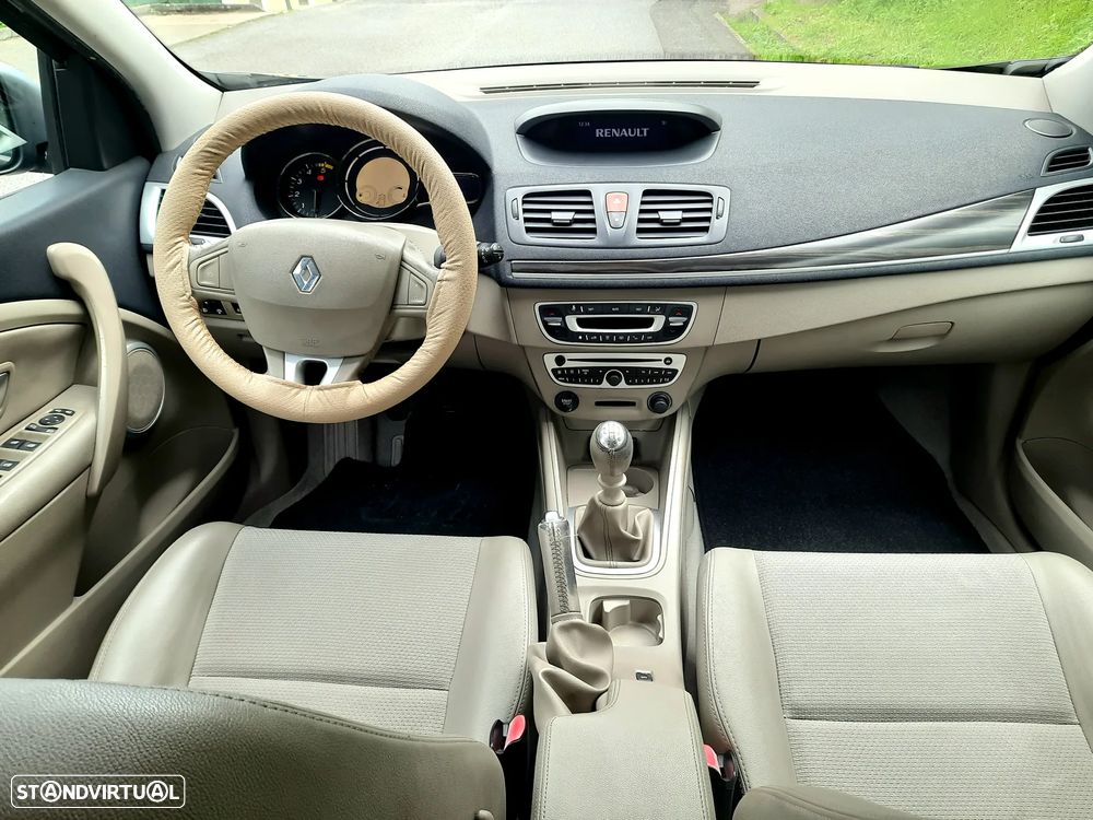 Renault Mégane Sport Tourer 1.5 dCi Luxe CO2 Champion - 5