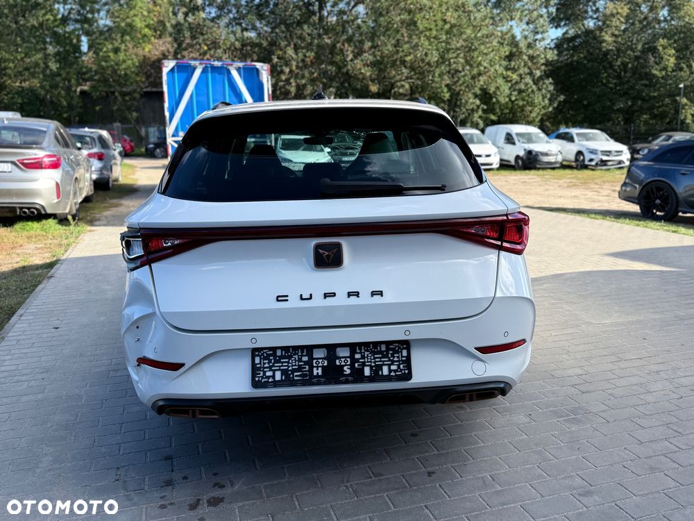 Cupra Leon 1.4 e-Hybrid PHEV DSG - 8