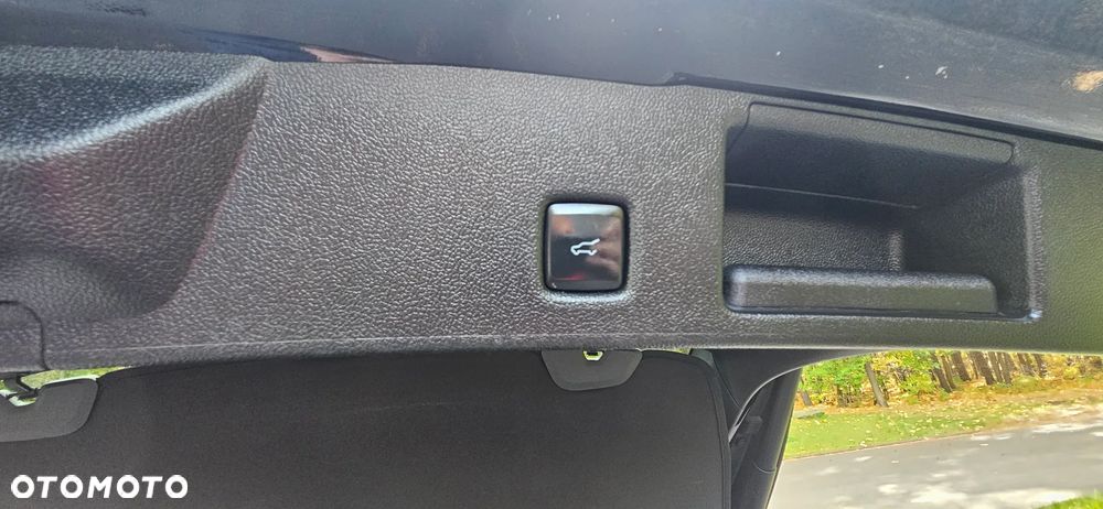Ford Kuga - 35
