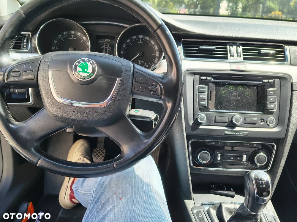 Skoda Superb 1.6 TDI Ambition Greenline - 10