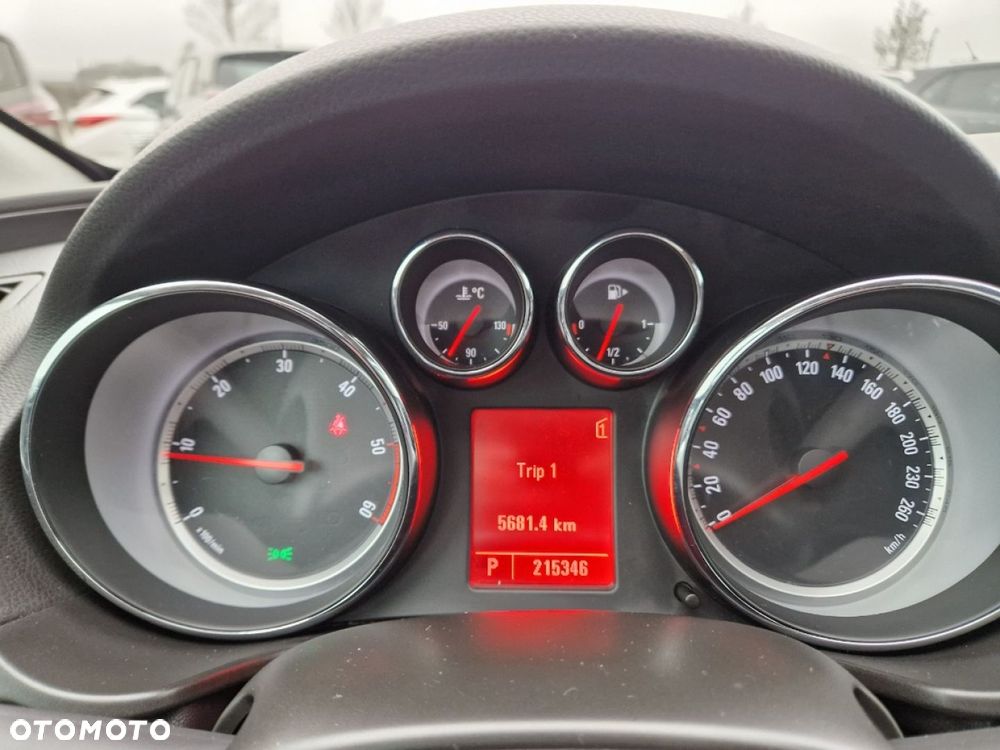 Opel Insignia 2.0 CDTI Cosmo 4x4 - 13