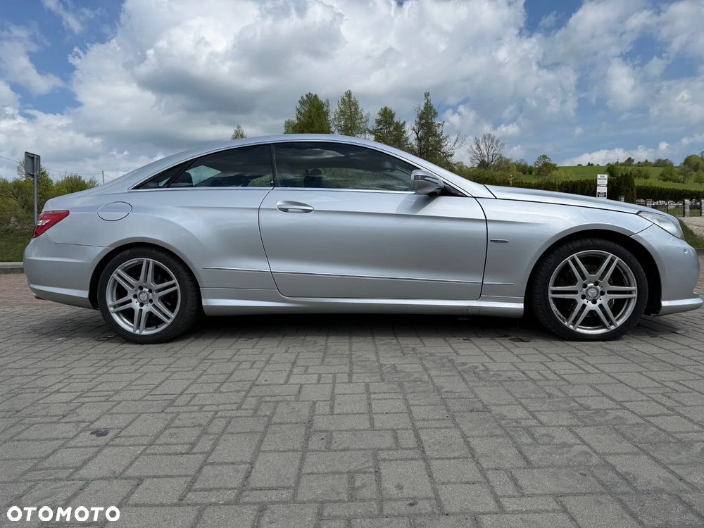 Mercedes-Benz Klasa E 350 CDI BlueEff - 8