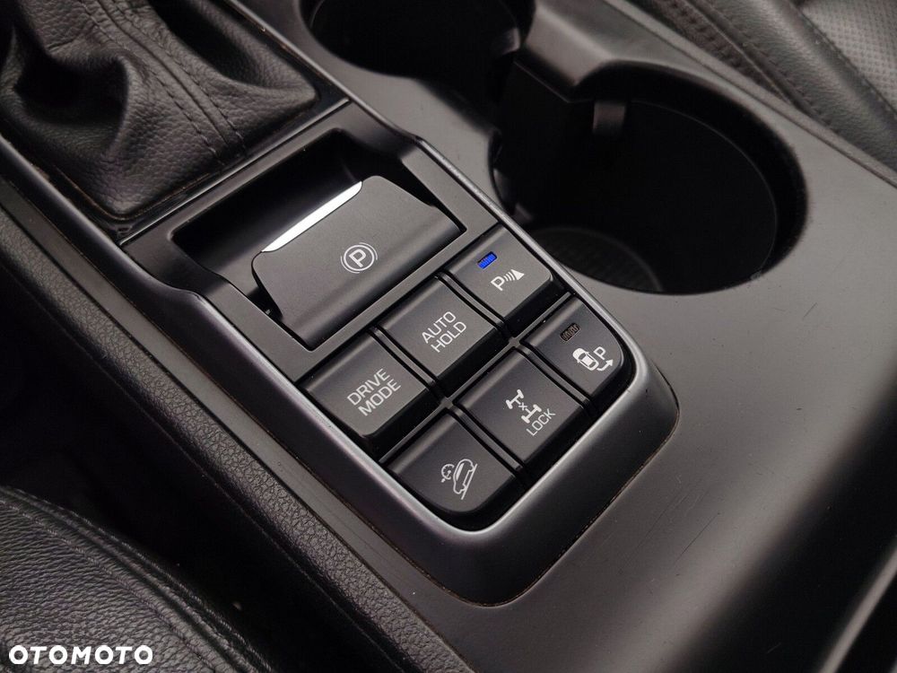 Hyundai Tucson 2.0 CRDI Premium 4WD - 28