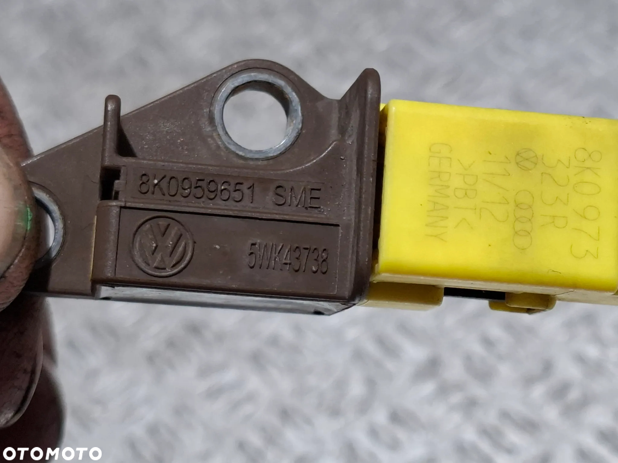Czujnik uderzenia Audi A4 B8 lift sedan 2013 rok nr 8K0959651 - 2