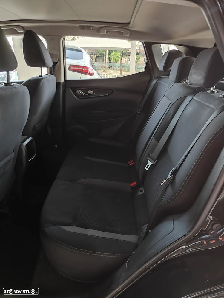 Nissan Qashqai 1.5 dCi N-Connecta RS+PS - 14