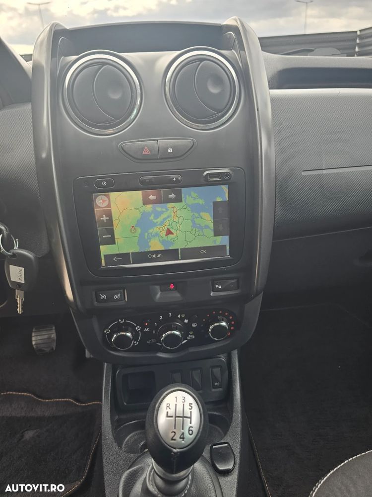 Dacia Duster 1.5 dCi 4x2 Prestige - 8