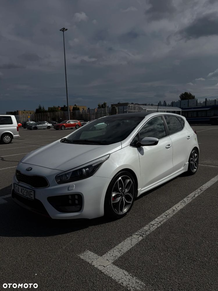 Kia Ceed - 2