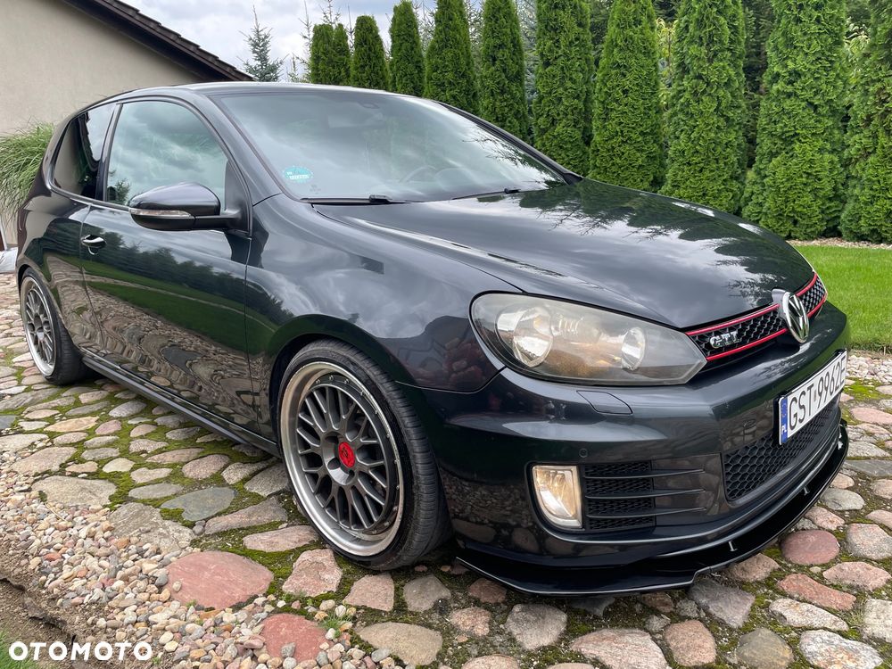 Volkswagen Golf - 3