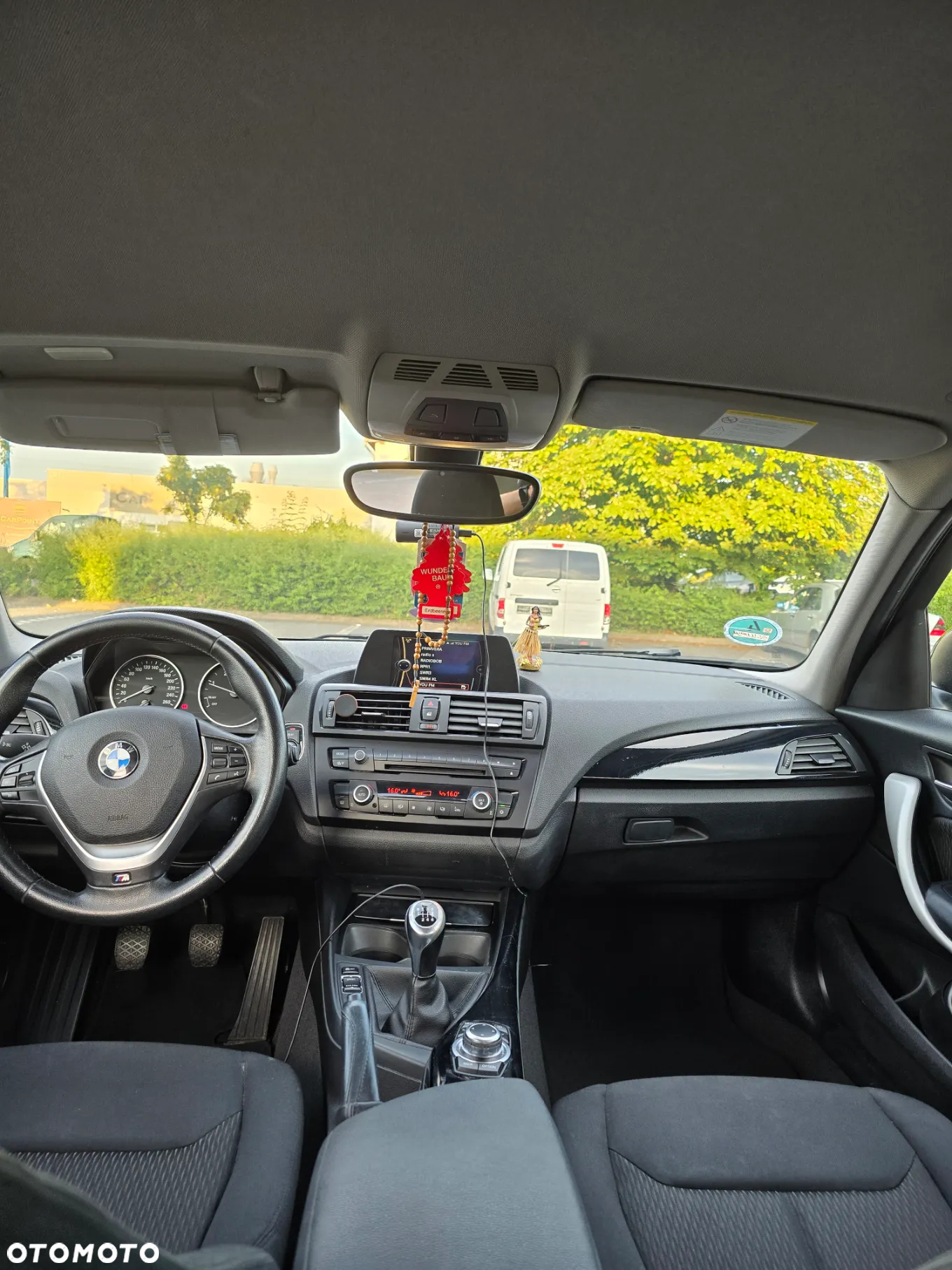 BMW Seria 1 118d - 9