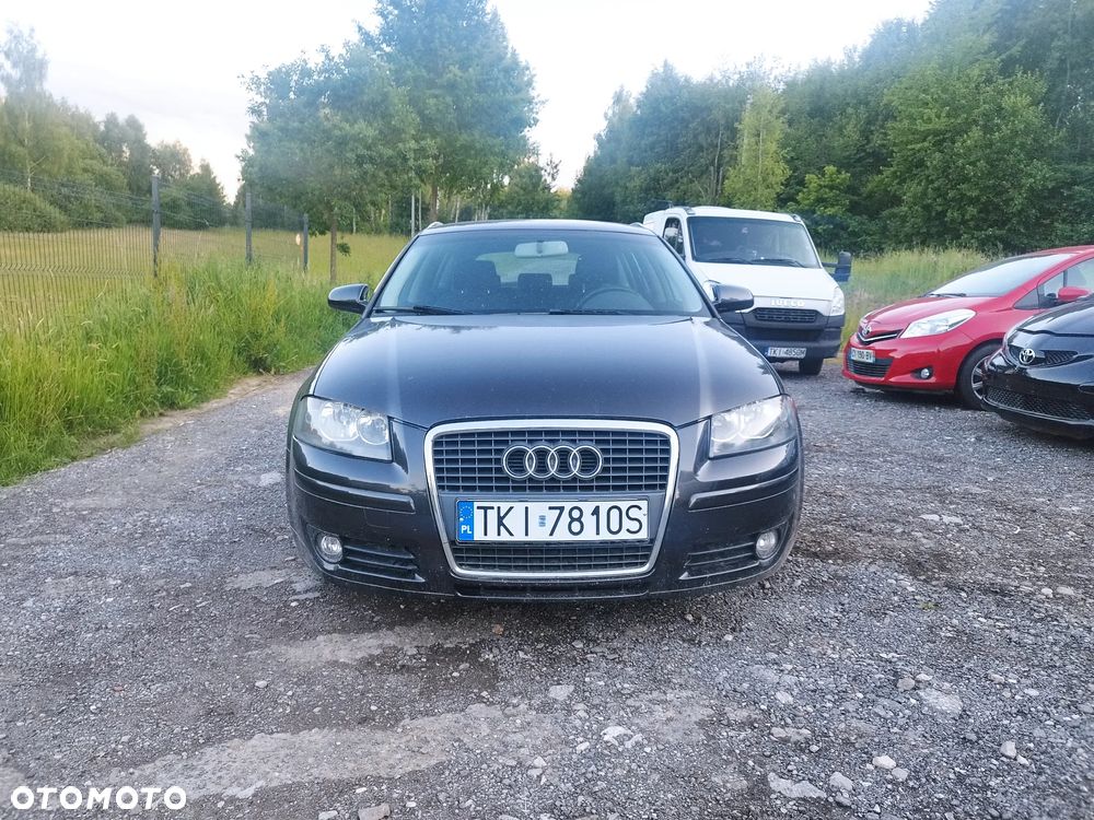 Audi A3 Sportback 2.0 TDI DPF Attraction - 2