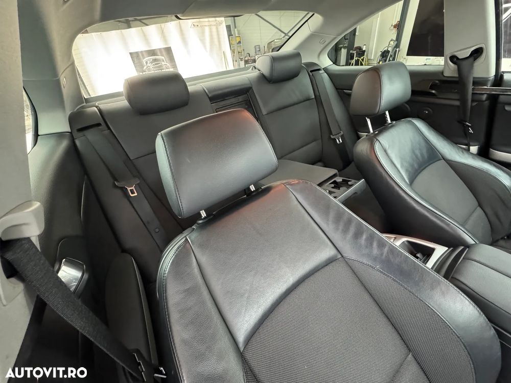 BMW Seria 3 320d xDrive Edition Exclusive - 18