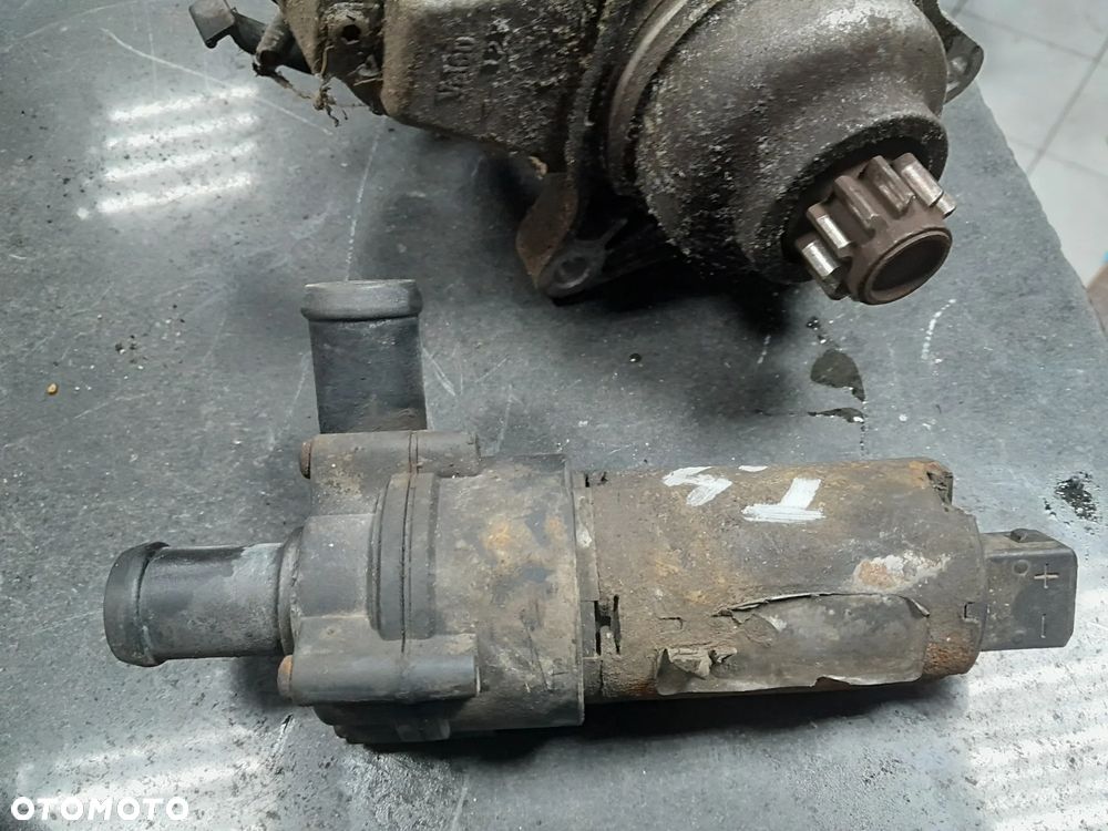Pompa wody VW T4 2.5 TDI 102 KM - 1